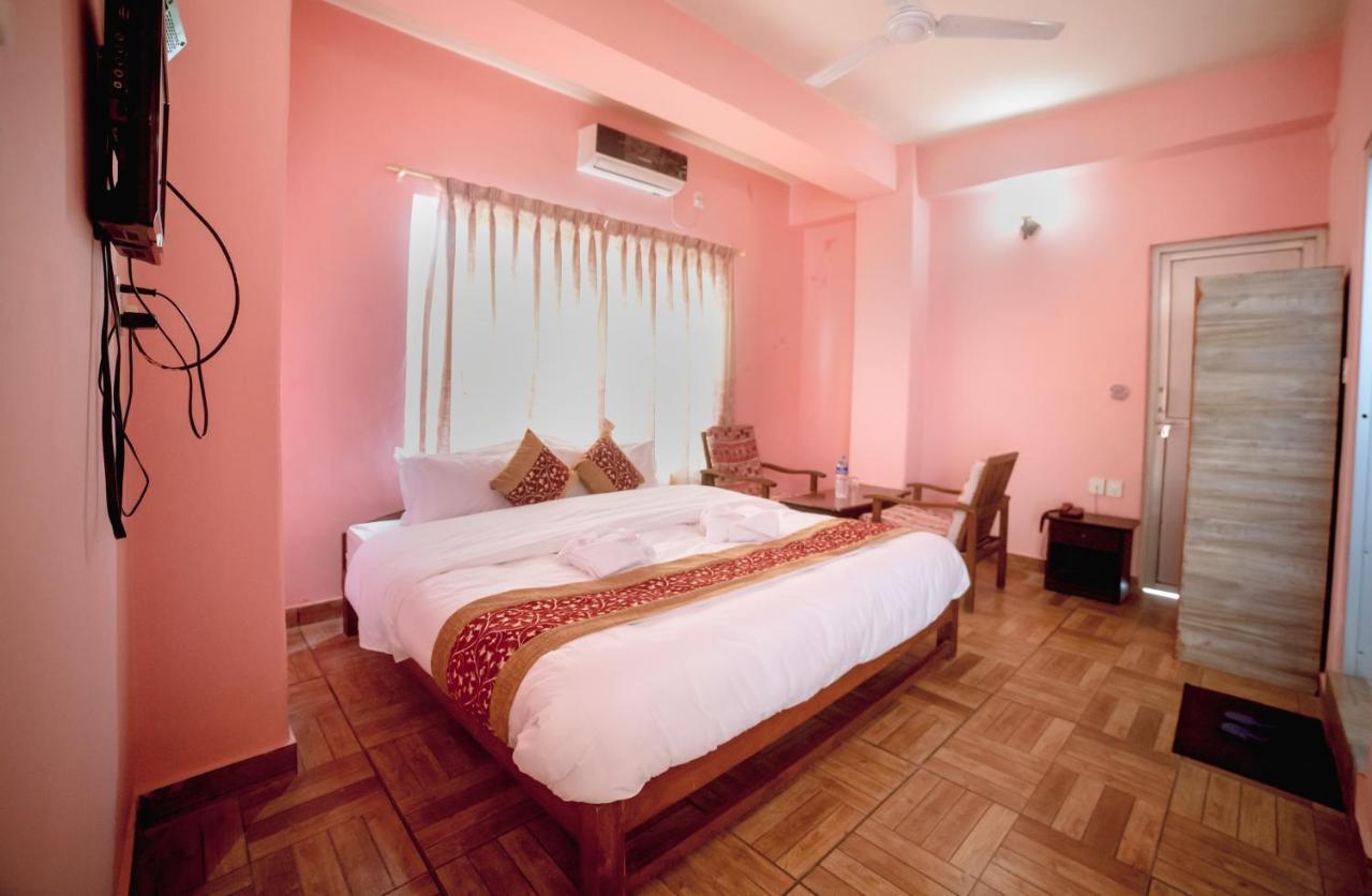 Hotel Peace Stupa Pokhara Exterior photo