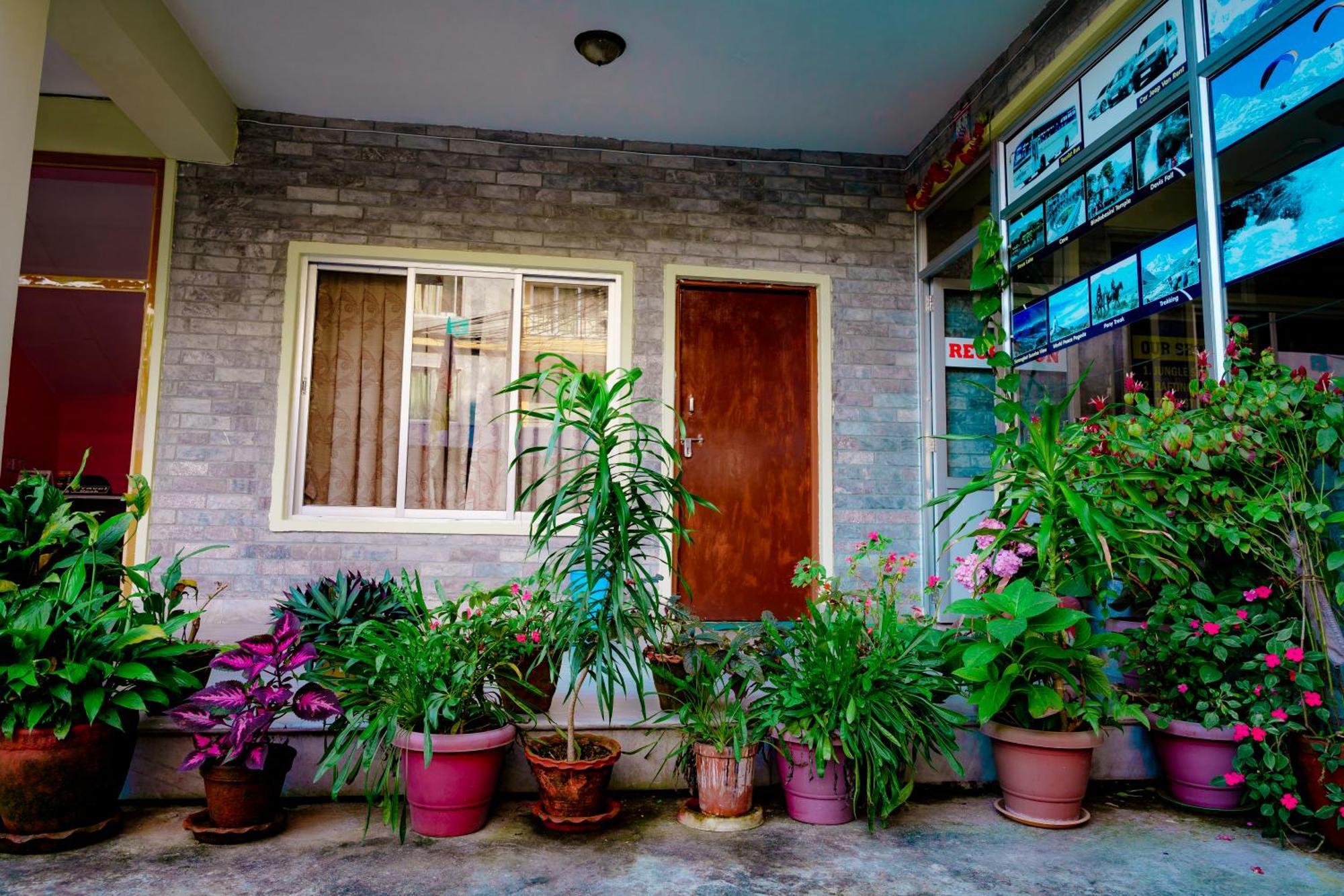 Hotel Peace Stupa Pokhara Exterior photo